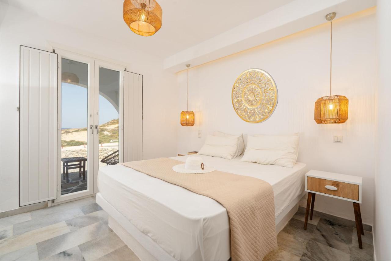 Celestial Seaview Apartments- Ariadne