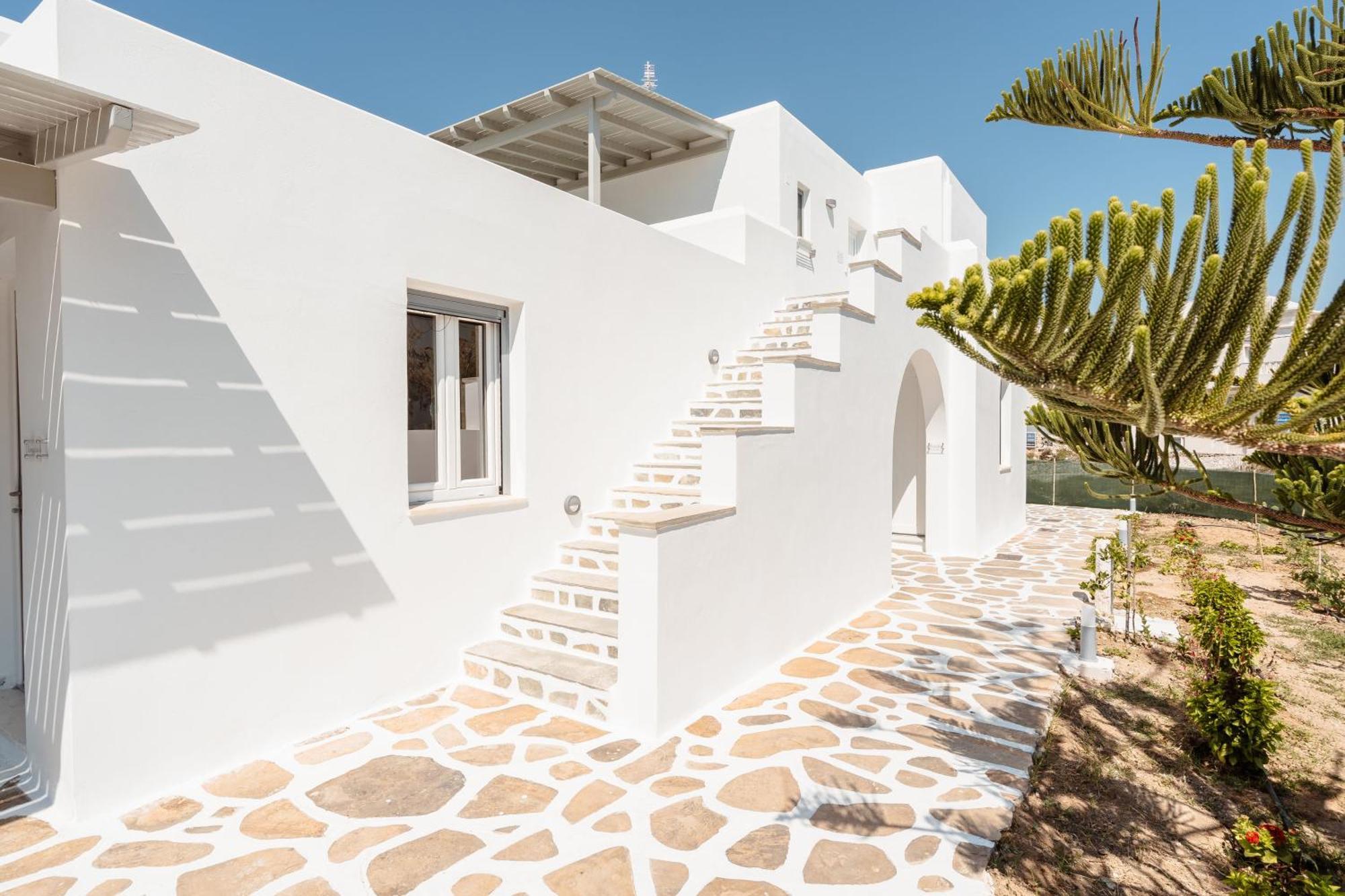 Celestial Seaview Apartments- Ariadne Apartment