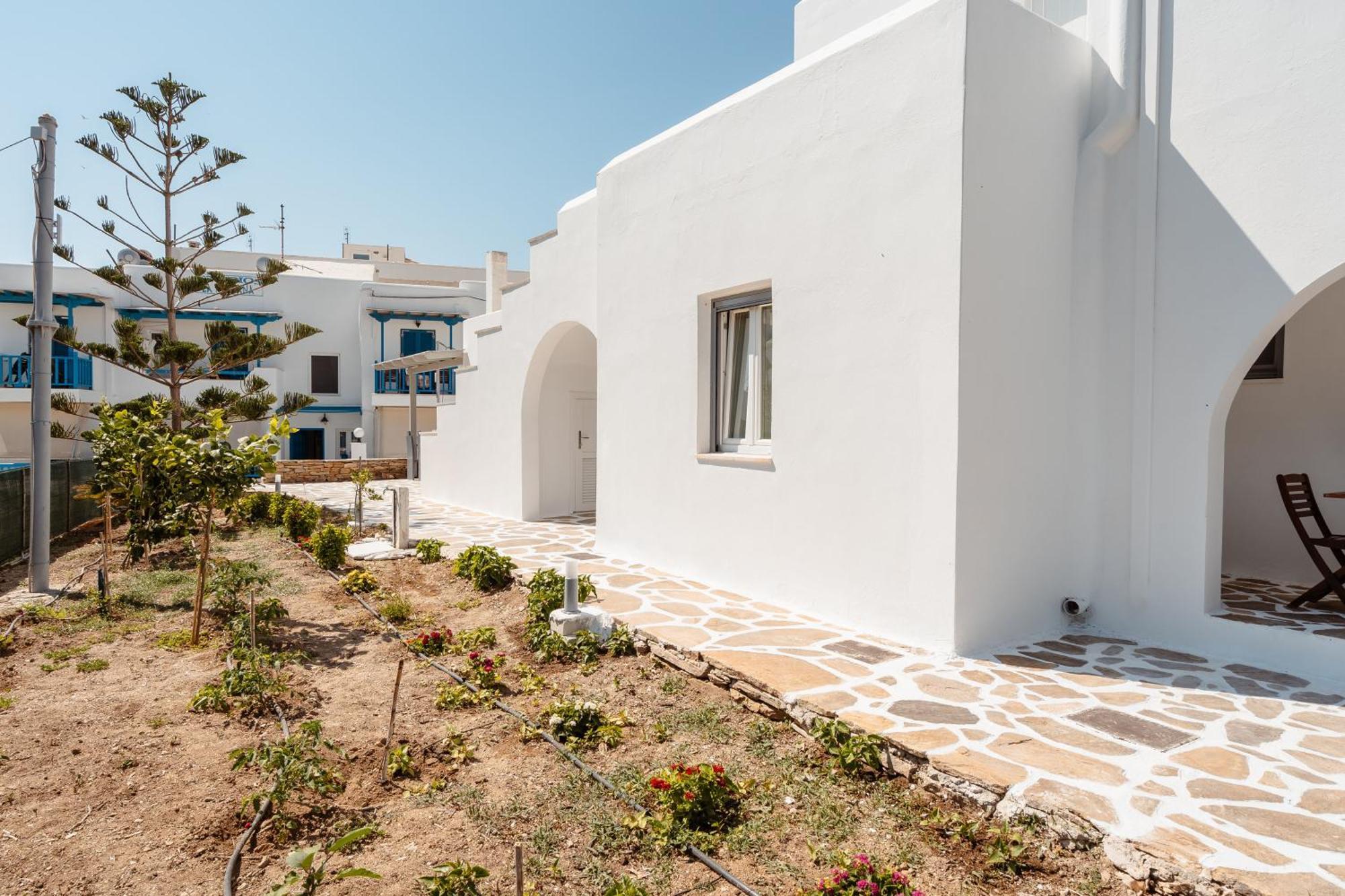 Celestial Seaview Apartments- Ariadne Apartment *